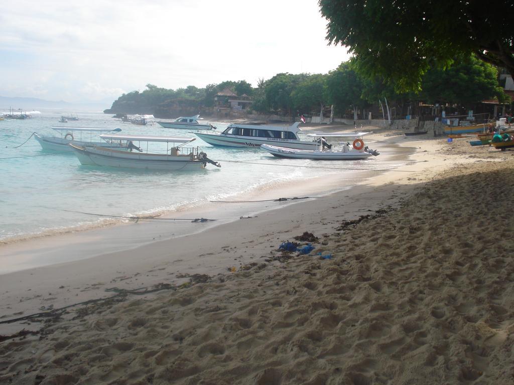 Perdana Homestay Lembongan Exterior photo