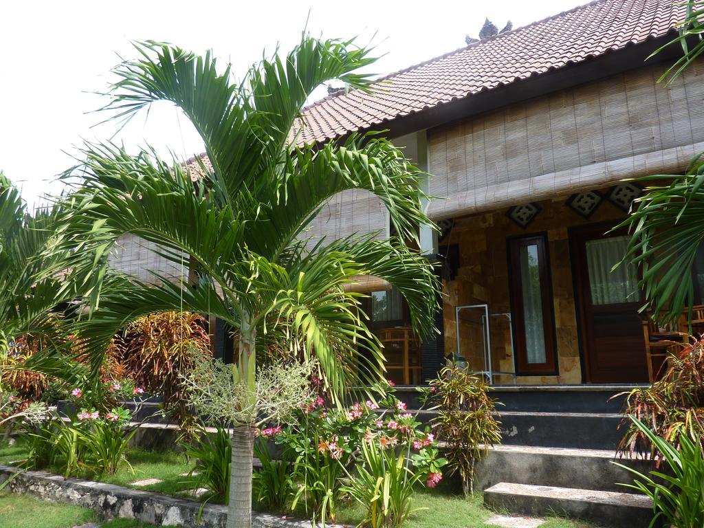 Perdana Homestay Lembongan Exterior photo